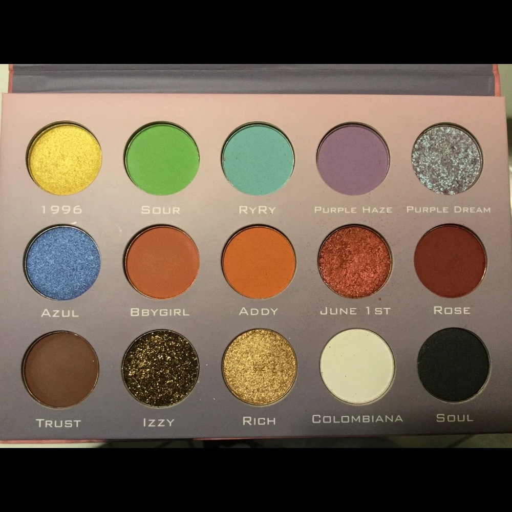 Illuminati X Isa eyeshadow palette brand new